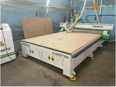 Станок фрезерный с ЧПУ Woodtec H-2040C P2