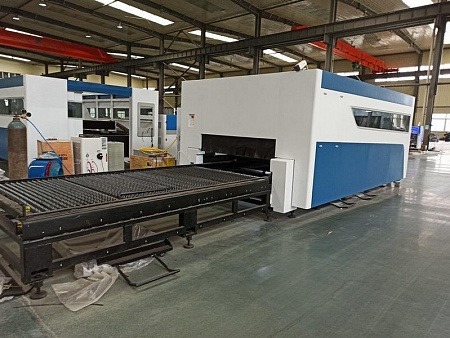 Промышленный комплекс лазерной резки MetalTec 1530P (3000Вт)