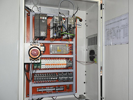 MetalTec CK 40x750 токарный станок ЧПУ с прямой станиной